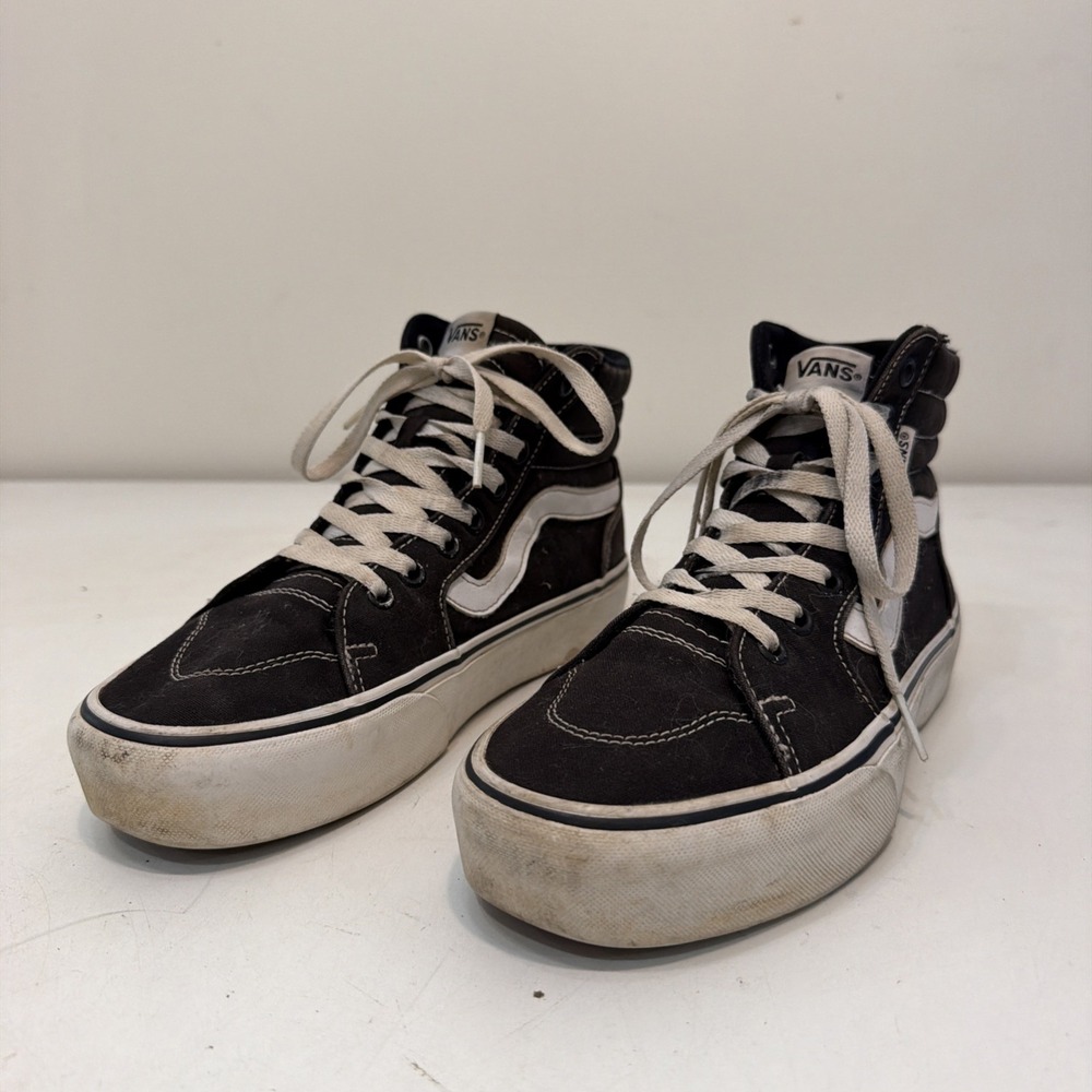 VANS Sk8-Hi High Top Lace Up Sneakers Black/White Skate Women's size 9